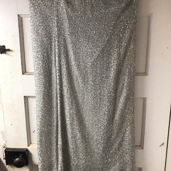 Beaded silver top and skirt with fringe - Picture 4 of 10